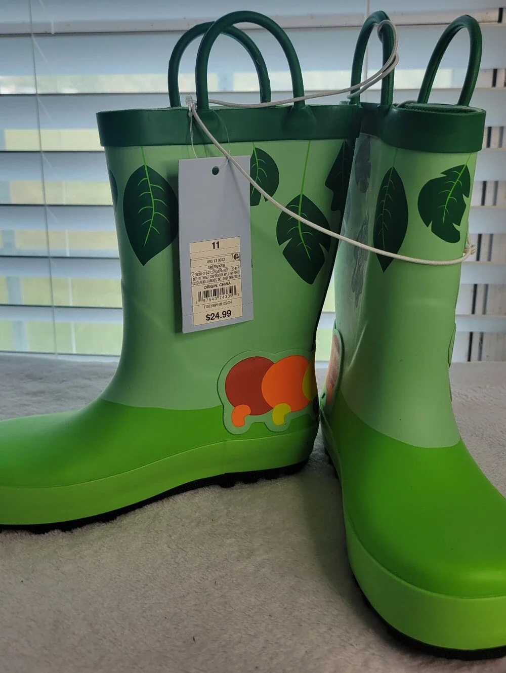 New Cat & Jack Green Leaf Caterpillar Rain Boots Handles Splash Muddy Puddle 11